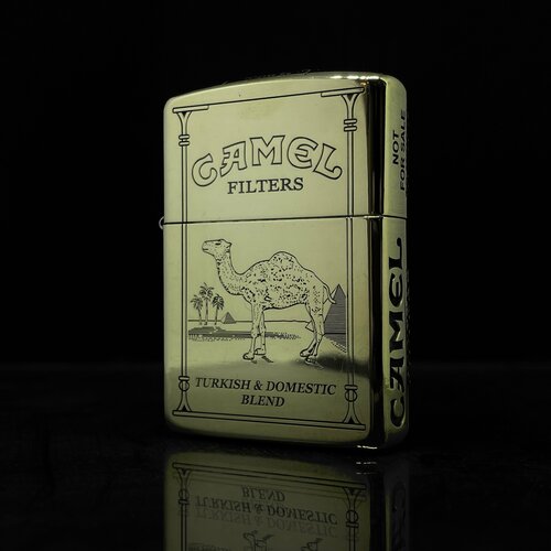 Зажигалка бензиновая Zippo Armor с гравировкой Camel фотография